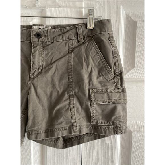 The North Face Women's 8 Regular Fit Hiking Shorts Gorpcore Hiking Camping‎ - Picture 2 of 8